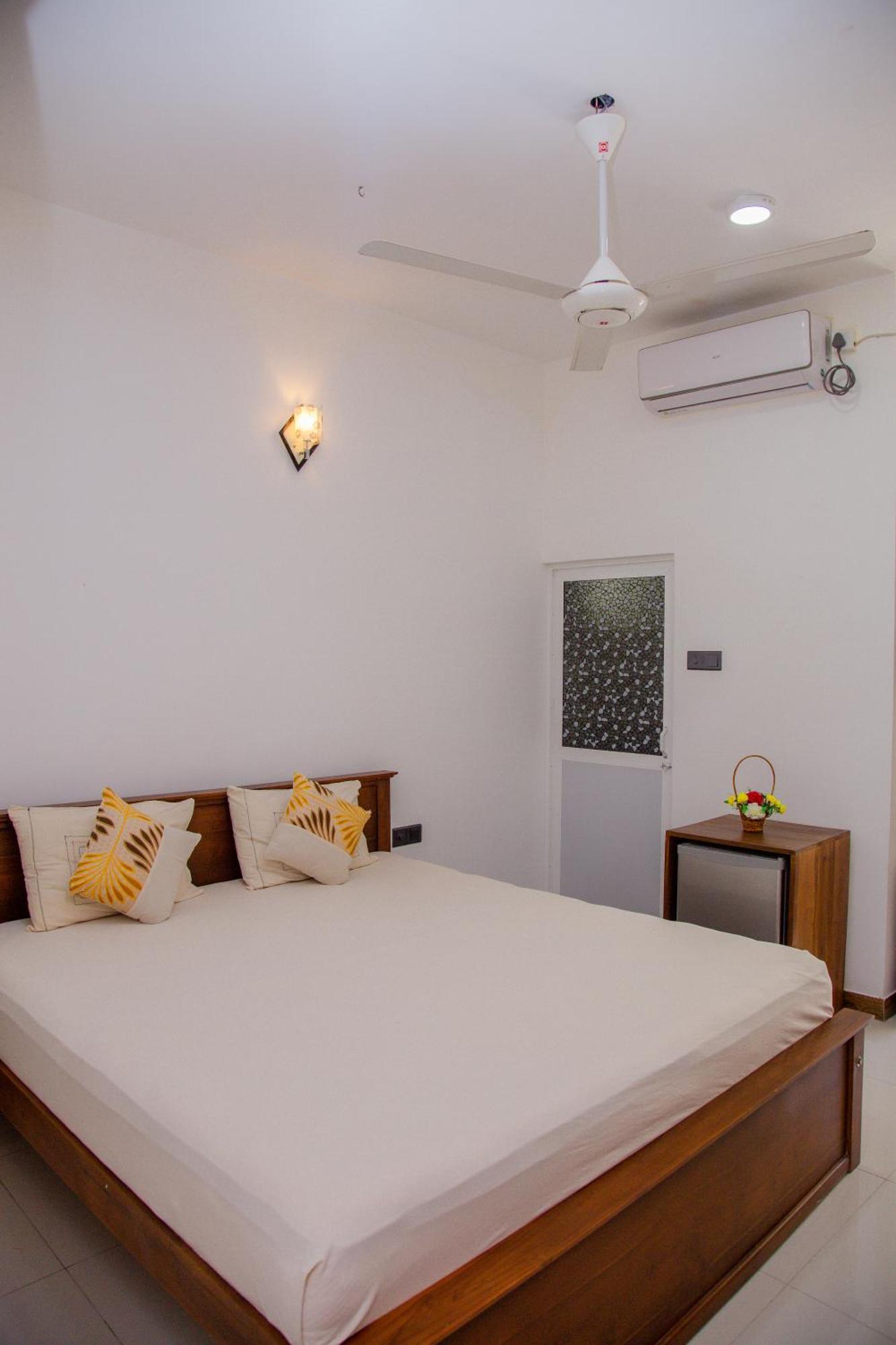Hispaniola Inn มิริสซา ภายนอก รูปภาพ